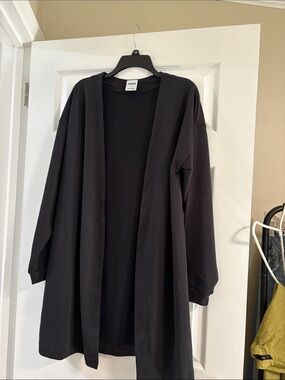 Gymshark Black Open-Front Longline Robe Jacket